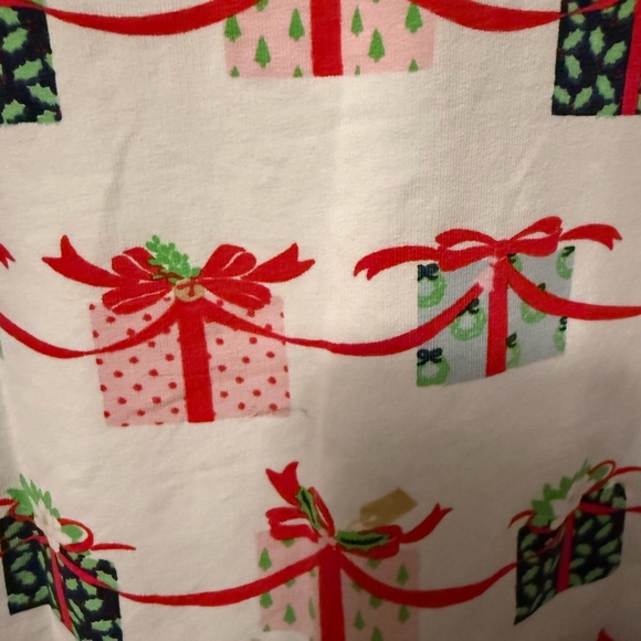 The Beaufort Bonnet Company Christmas Present Crewneck - Picture 4 of 5